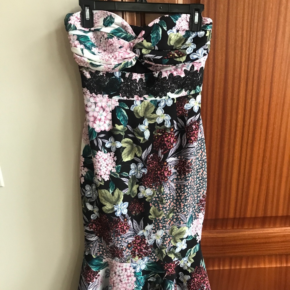 Sexy floral strapless dress